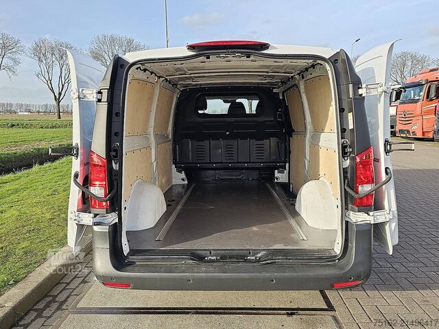 Aukšto stogo universalas MERCEDES-BENZ VITO 116 L3 Automaat Navi