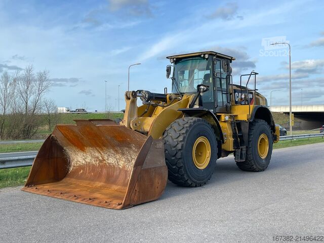 Loader Caterpillar 966M