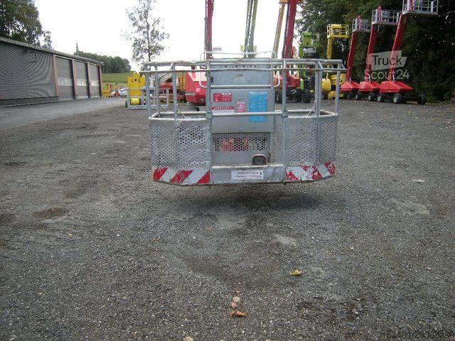 Pracovní plošina Aichi SR123J, Arbeitsbühne , AH 14m