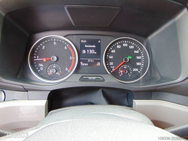 Ван с висока покривка VOLKSWAGEN Crafter 2.0 TDI 4Motion AUTOM.-AHK-BOTT-KAMERA
