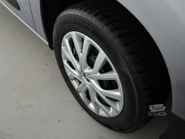 Minibus Citroën Berlingo Feel M AHK Fernlichtass. HUD Kam. LM