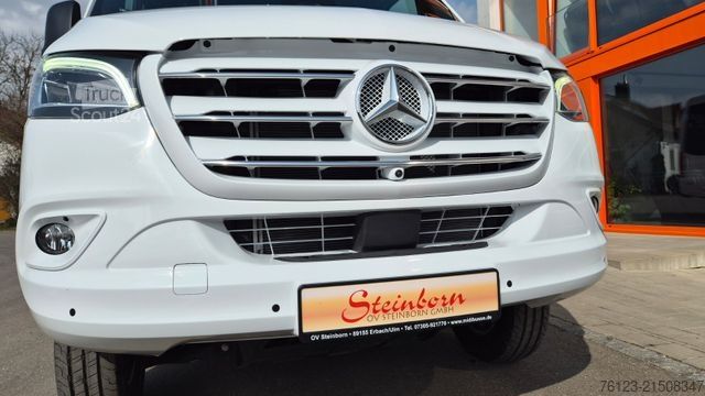 Kleinbus MERCEDES-BENZ 519  Allrad 4 x 4 Lagerfahrzeug Stock 20 Sitzer