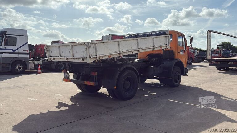 3-stranný sklápač Mercedes-Benz SK 1628 (V8 / LAMES / GRAND PONT / POMPE MANUELLE)