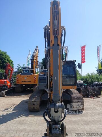 Гусеничный экскаватор Liebherr R 922 Litronic