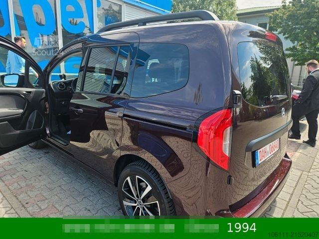 Minibus MERCEDES-BENZ T-Klasse 180 d standard Edition antara