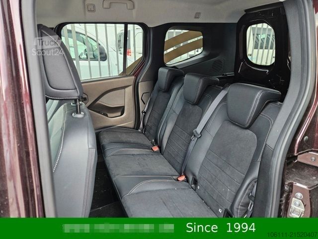 Minibus MERCEDES-BENZ T-Klasse 180 d standard Edition antara