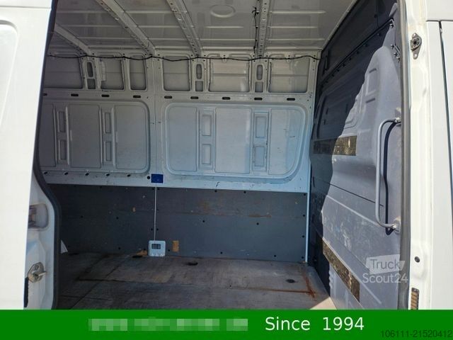 Minibus MERCEDES-BENZ Sprinter 319 CDI V6 RWD L3 / L4/MAXI/MBUX/PDC