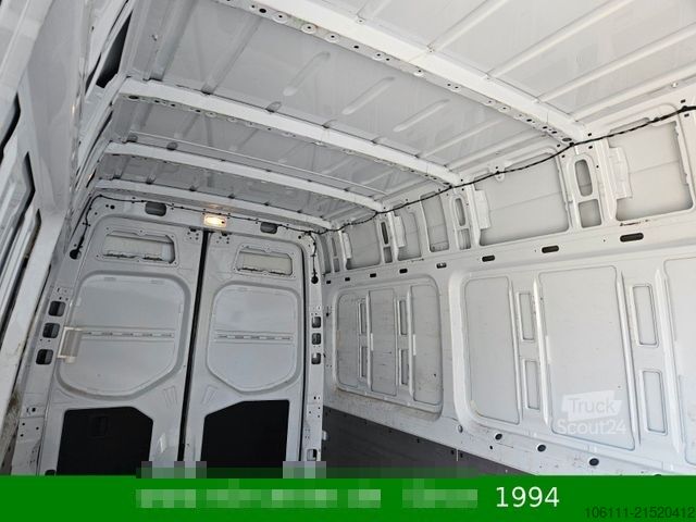 Minibus MERCEDES-BENZ Sprinter 319 CDI V6 RWD L3 / L4/MAXI/MBUX/PDC