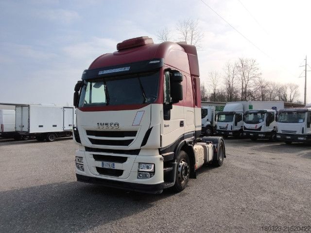 Standaard trekker IVECO AS440S50T/P