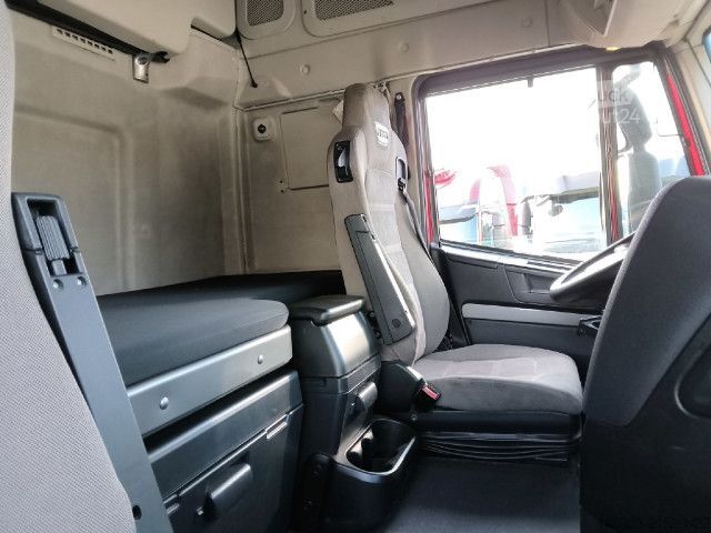 Standaard trekker IVECO AS440S50T/P