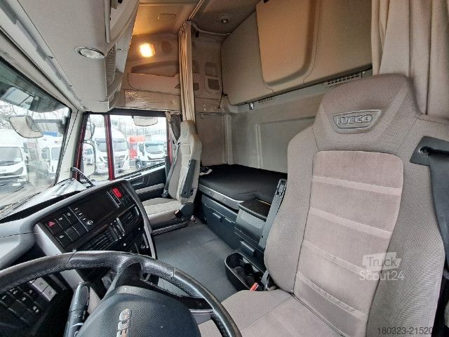 Standaard trekker IVECO AS440S46T/P XP