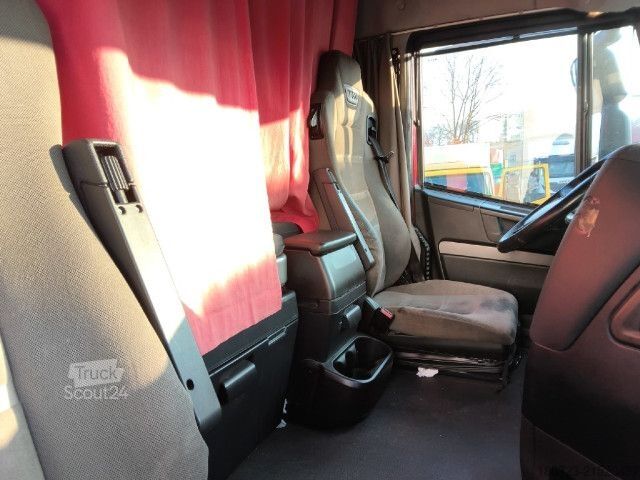 Standaard trekker IVECO AS440S48T/P