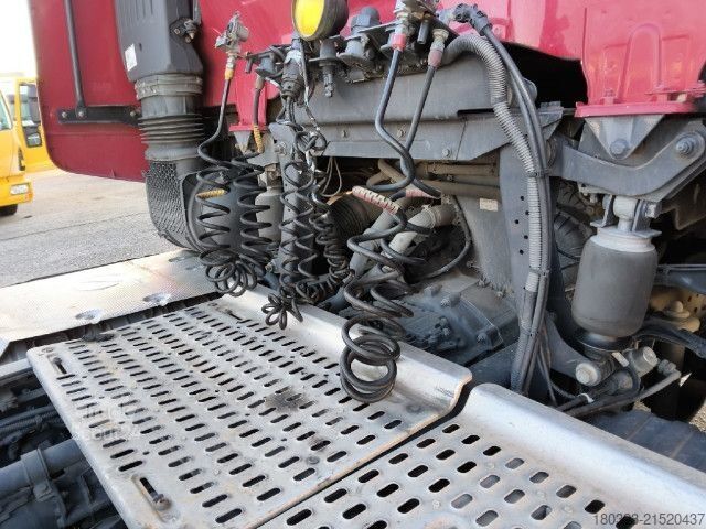 Standaard trekker IVECO AS440S48T/P