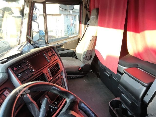 Standaard trekker IVECO AS440S48T/P