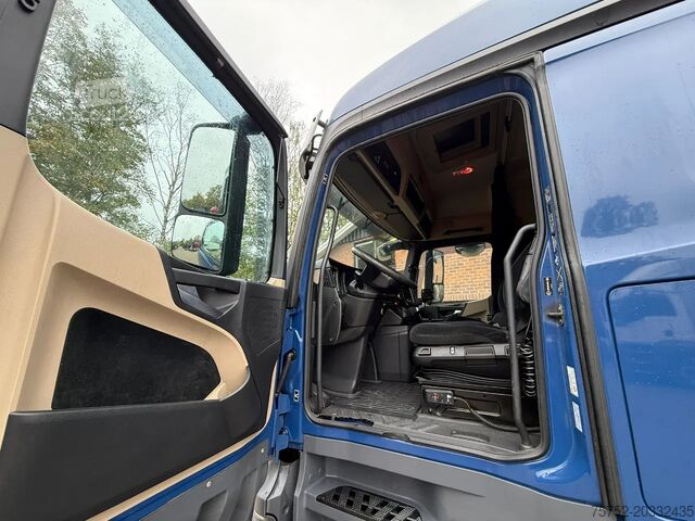 Standart-SZM Mercedes-Benz Actros 1940 4x2 Streamspace Spoilers 603.877KM