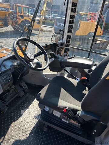 ładowarka Volvo L 120 H