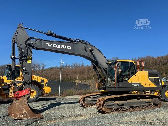 Goseniški bager Volvo EC 300 E