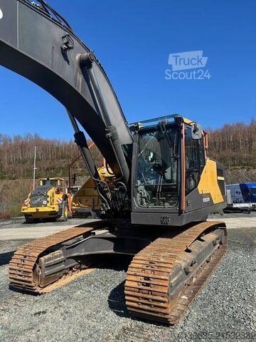 Goseniški bager Volvo EC 300 E