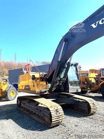 Goseniški bager Volvo EC 300 E