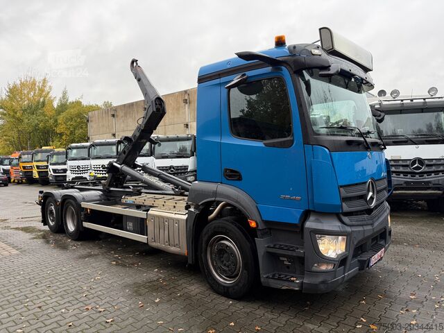 Basculantă Mercedes-Benz Actros MP5 2546 6X2 Meiller RS21
