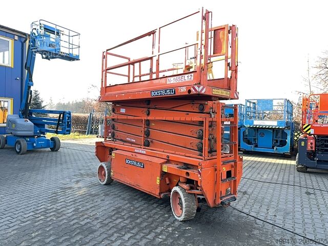 Mesa elevadora de tijera Holland-Lift N165-12EL Combistar (16.5 m)