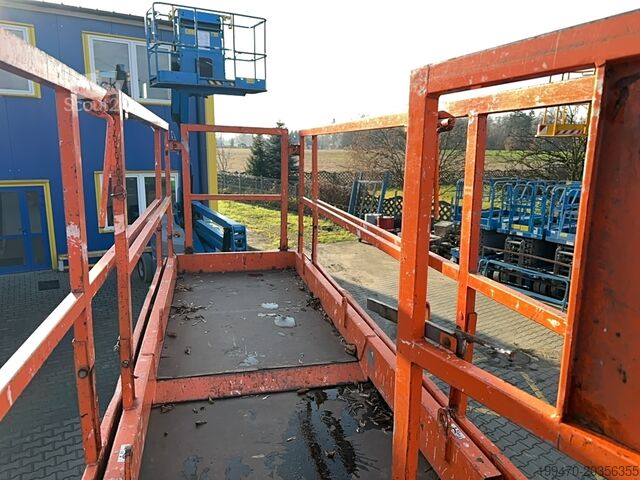 Mesa elevadora de tijera Holland-Lift N165-12EL Combistar (16.5 m)