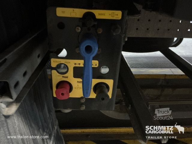 Semirimorchio frigorifero Schmitz Cargobull Reefer Meat hanging system