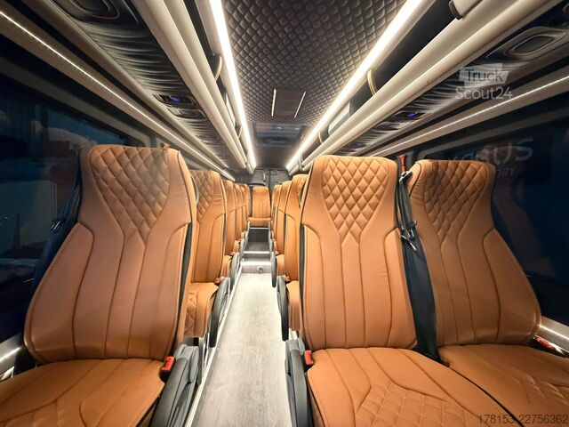 Minibus Mercedes-Benz Sprinter 519 CDI Minibus TouristLine