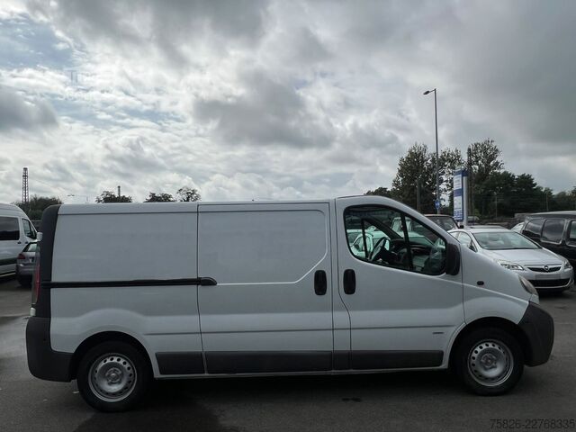 Dobozos furgon OPEL Vivaro Kasten L2H1*1.Hand*Grüne Plakette*AHK*TÜV