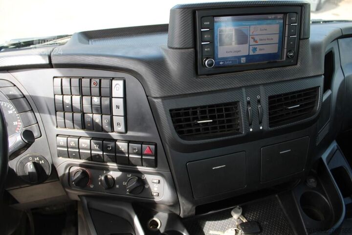 Camion-benne tricar IVECO AD260T45 6x4 BB 450 INTARDER Nr: 665