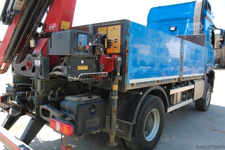 Кран-манипулятор на шасси грузовика MERCEDES-BENZ 1848 4x4 BB ALLRAD KRAN HMF 1820 123