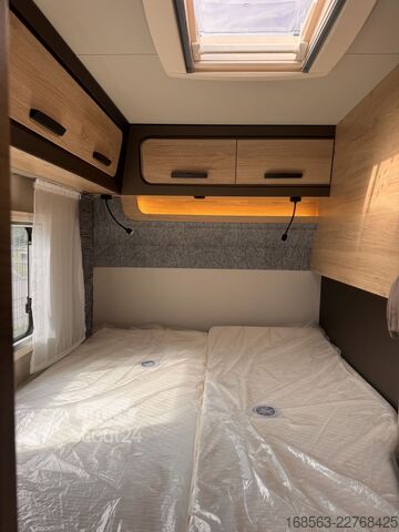 Polointegrovaný obytný vůz WEINSBERG CaraCompact 600 MF PEPPER - LP 74.198 ¤ !