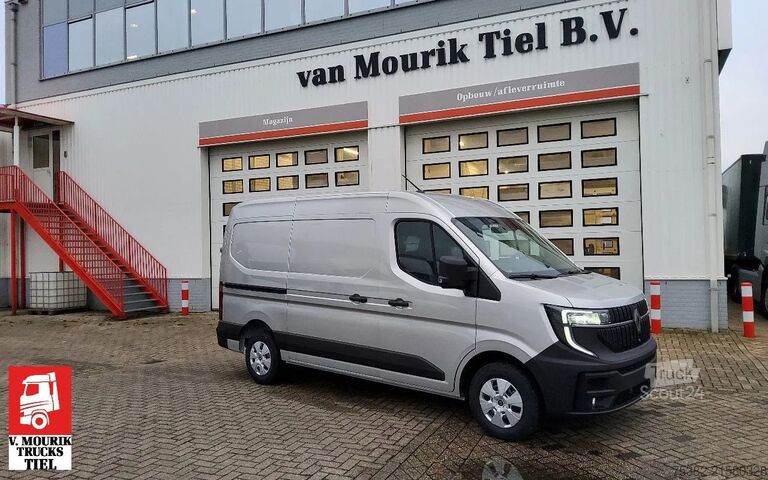 Panelvan Renault Master 170.35  EURO 6  L2H2 GESLOTEN GRIJS META...