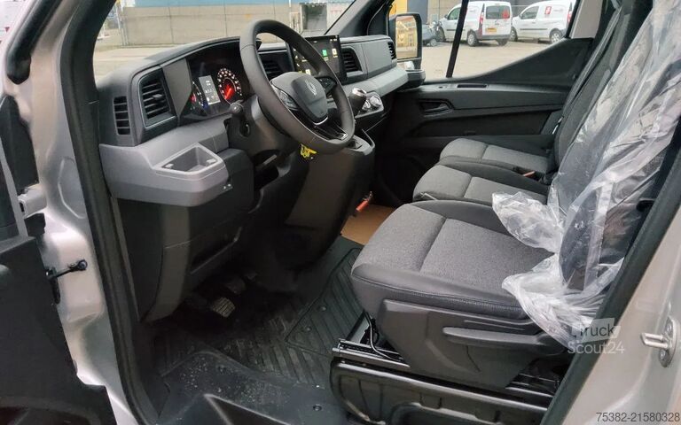 Panelvan Renault Master 170.35  EURO 6  L2H2 GESLOTEN GRIJS META...