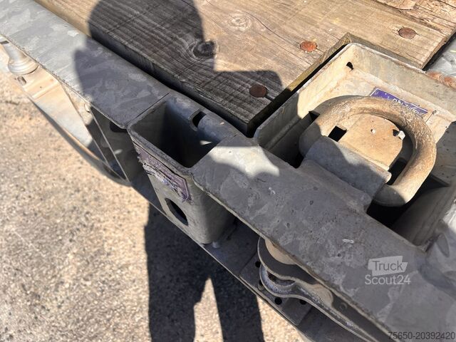 Remorque porte-engins surbaissée Kögel AT 30  3 Achs Tieflader 8,5 m