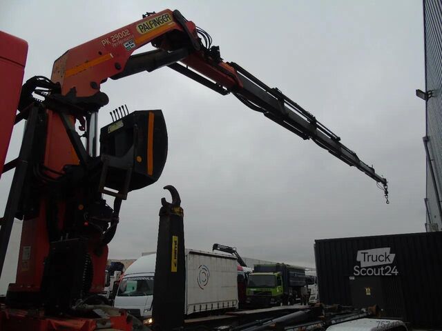 Автомобил с кран Renault Kerax 420DCI + PALFINGER 29002 + 8X4 + MANUAL +...