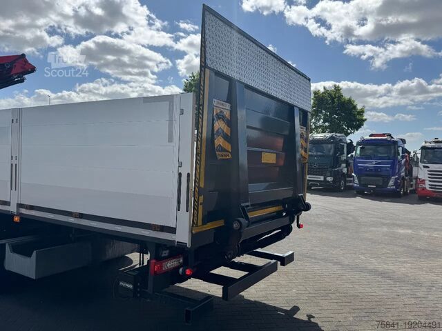 Autokrāna kravas automašīna Volvo FM 330 ( New Model ) 4x2 Palfinger PK 12002-EH D