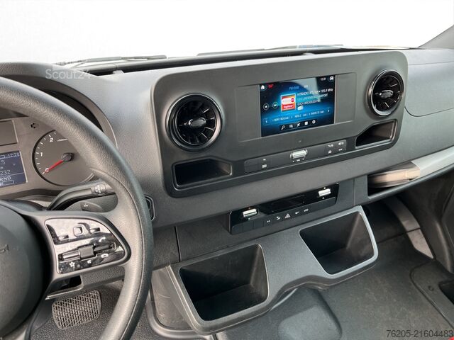 Фургон с брезентова завеса Mercedes-Benz Sprinter 319 CDI 4x4 Doka Pritsche  Klima LED AHK