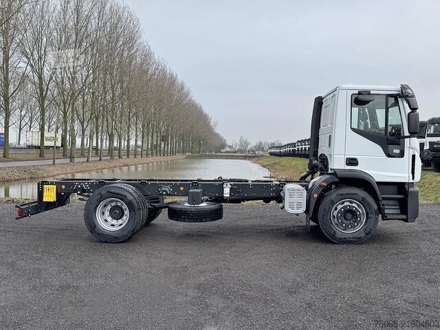 Шаси с кабина Iveco EuroCargo 180 Chassis Cabin (10 units)