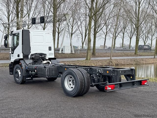 Шаси с кабина Iveco EuroCargo 180 Chassis Cabin (10 units)