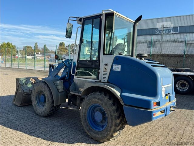 Kolesový nakladač LIEBHERR L 506 Stereo Radlader Schnellwechsler