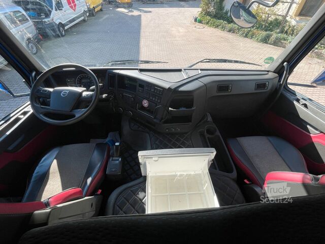 Camion-benne tricar VOLVO FMX 460 6x4 BLL Meiller Bordmatik Retarder TAAXL