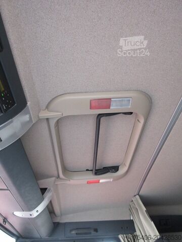 Tracteur routier standard man TGX 18.500 SZM Hydrodrive 4x4