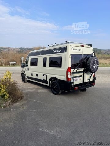 Camper van CHAUSSON V594 VIP