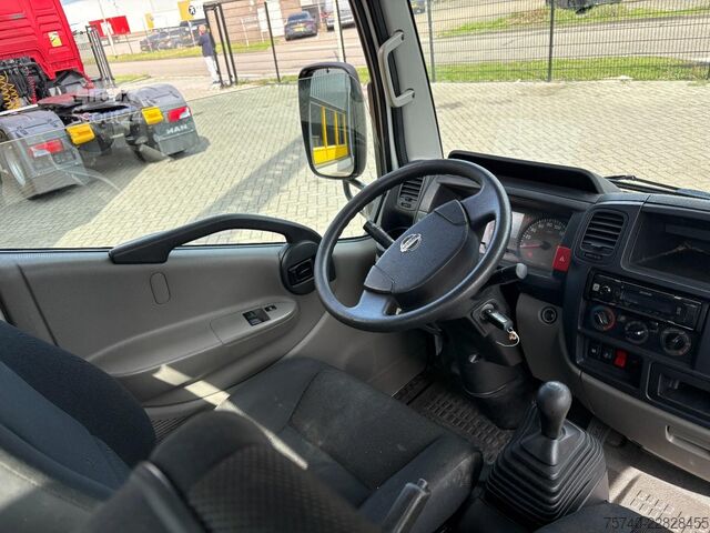 Plataforma elevadora Nissan NT400 + 29 METER LADDER/VERHUIS LIFT + HYDROLIC...