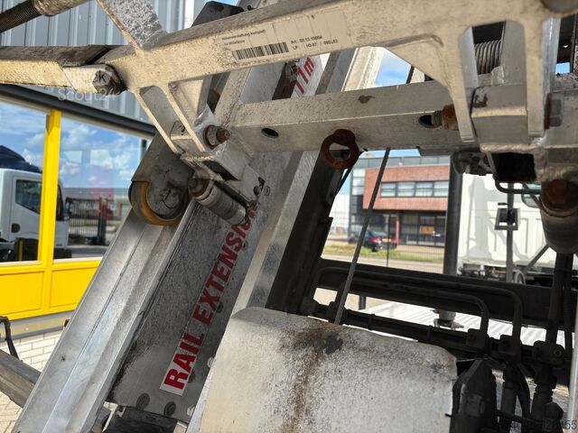 Plataforma elevadora Nissan NT400 + 29 METER LADDER/VERHUIS LIFT + HYDROLIC...