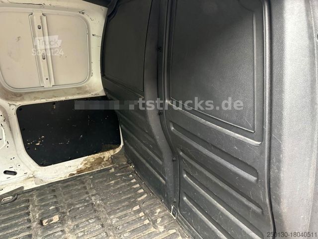 Панелен ван VOLKSWAGEN Caddy Kasten, Klima