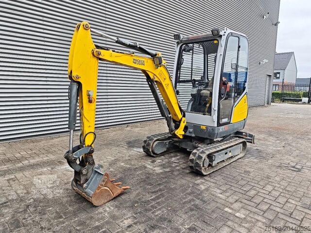 Miniexcavadora WACKER NEUSON ET18