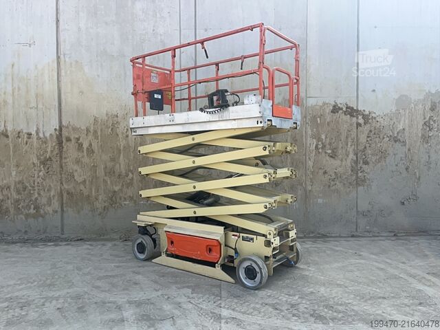 ножничный подъёмный стол JLG 2646ES (10m)