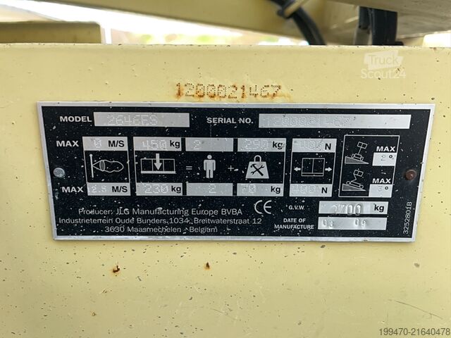 ножничный подъёмный стол JLG 2646ES (10m)